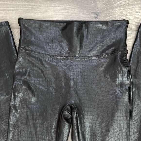 Spanx‎ Faux Leather Croc Shine Brown High Rise Leggings Size Small - Picture 3 of 10